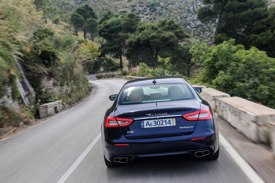  Maserati Quattroporte GTS GranLusso 2016 года  (фото 12 из 44)
